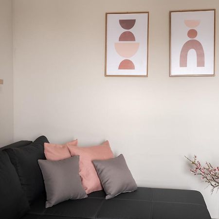 Square Apartment Kambanos Экстерьер фото