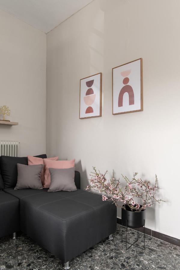 Square Apartment Kambanos Экстерьер фото