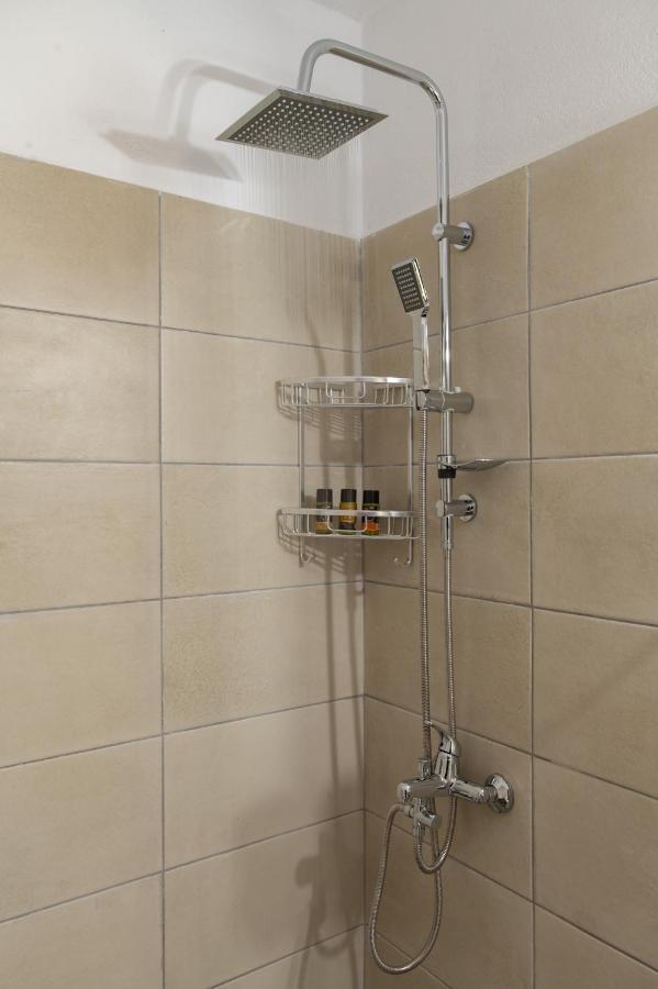 Square Apartment Kambanos Экстерьер фото